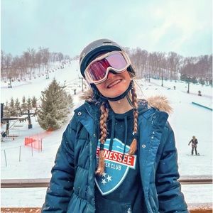 Meet your Posher, Annachase